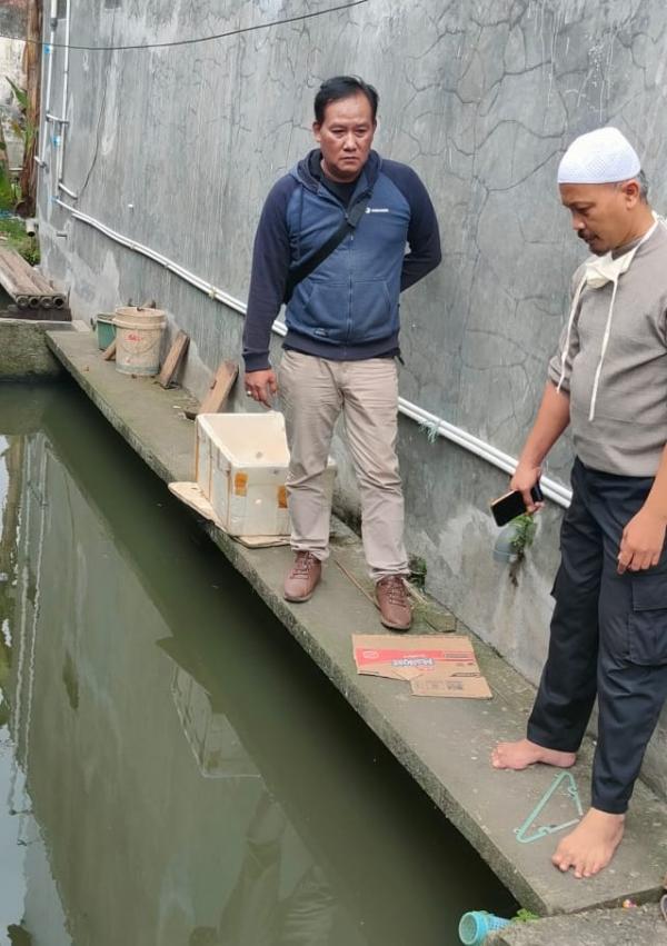 Ditinggal Ibunya Memasak, Balita Ditemukan Tewas Mengambang di Kolam Samping Rumah